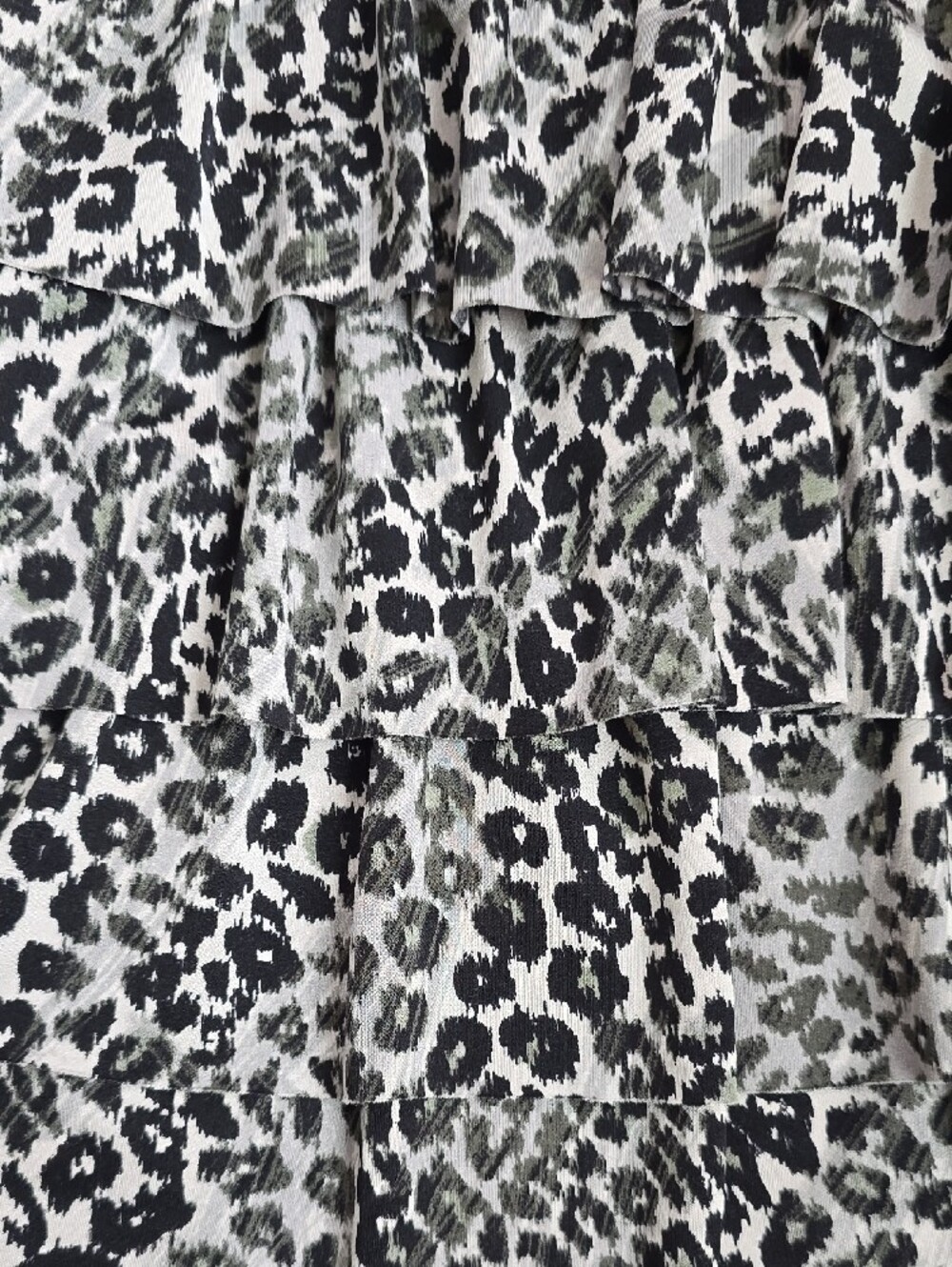 Allen B. By Allen Schwartz Black and White Leopard Ruffle Cami - Picture 5 of 6